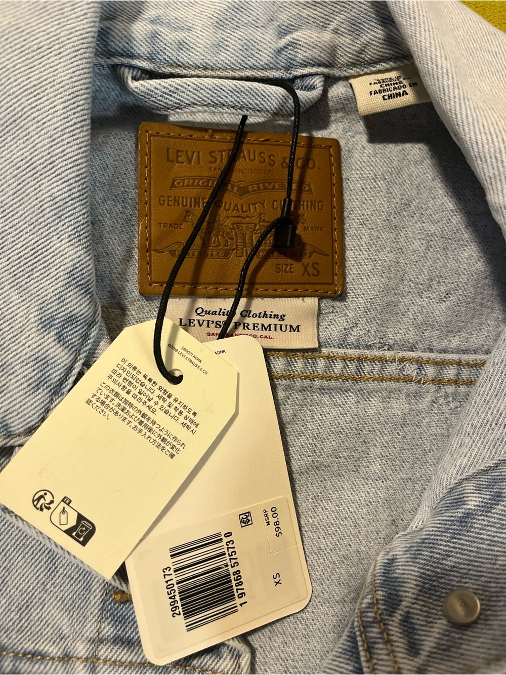 Levi's Pale Blue Denim trucker jacket - Picture 2 of 4